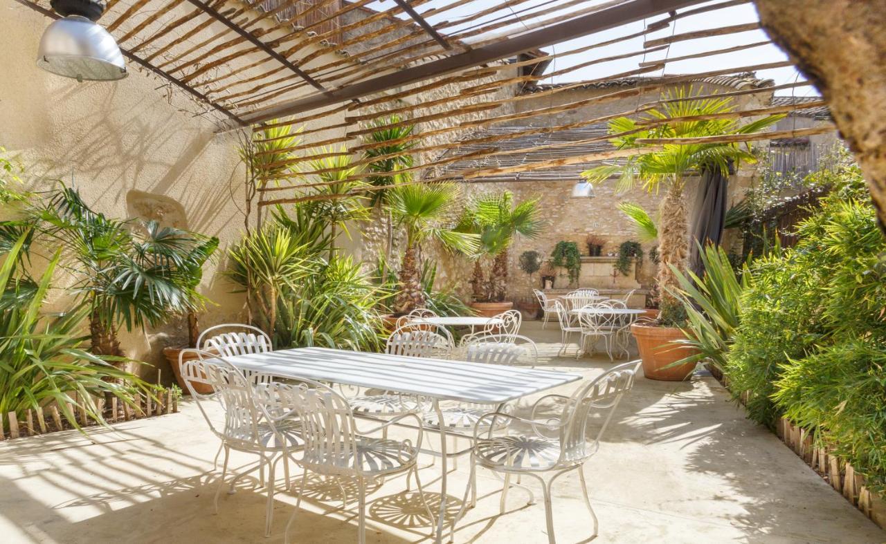Le 215 Gambetta Boutique Hotel En Provence Cavaillon Dış mekan fotoğraf